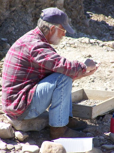 No 113 Helena Montana. Cy checking the screen for sapphires. .JPG
